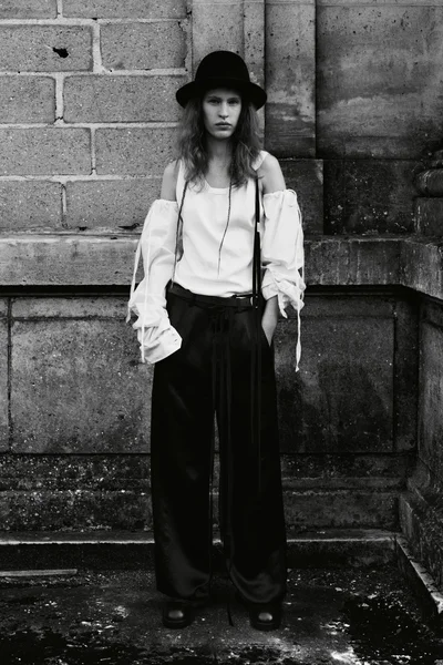 Look 13
